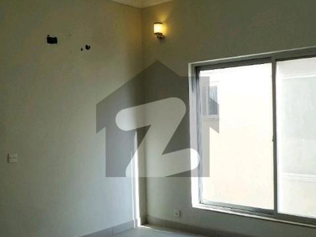 Prime Location 235 Square Yards House For sale In Bahria Town Precinct 31