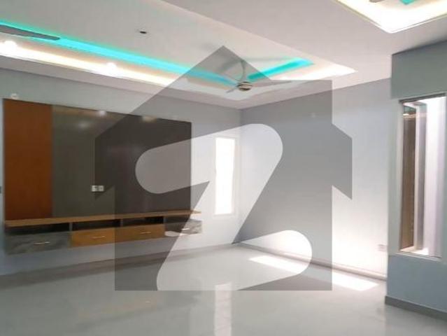 Prime Location 240 Square Yards House Ideally Situated In Gulshan e Maymar Sector T