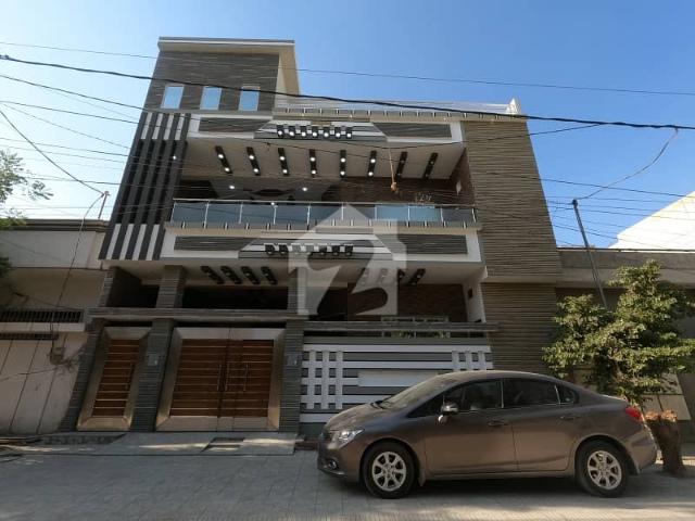 Prime Location 240 Square Yards House In Gulshan E Maymar Sector T For Sale