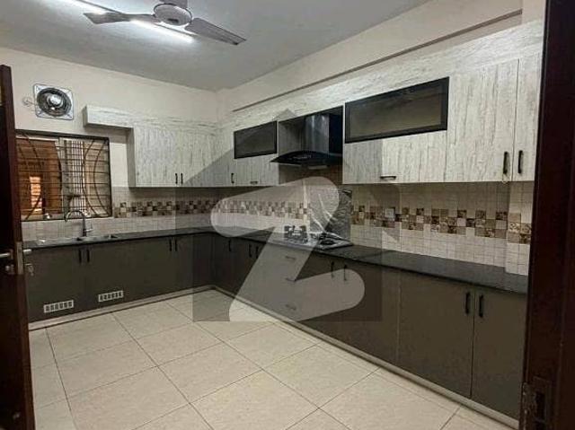 Prime Location 2700 Square Feet Flat For sale In Askari 5 Sector J Karachi