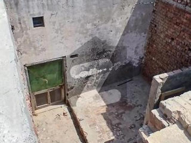 Prime Location 2 Marla House Is Available For sale In Madina Town