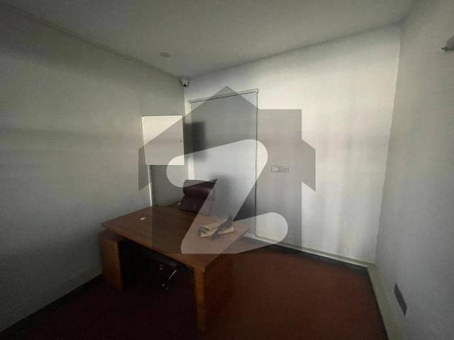 Prime Location 3000 Square Feet Office In Clifton Block 8 For rent