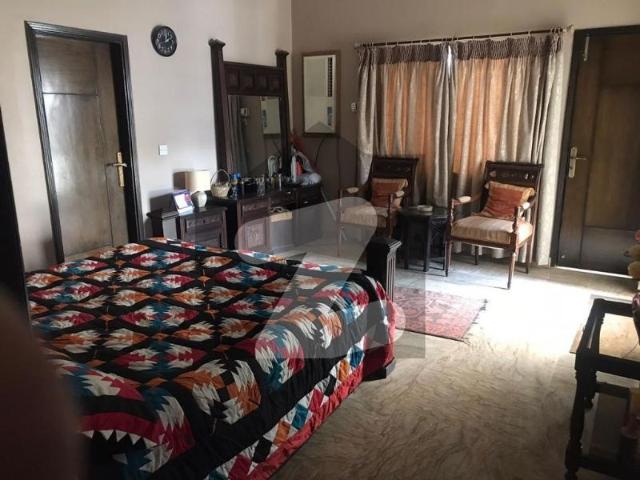 Prime Location 300 Square Yards House Ideally Situated In DHA Phase 6