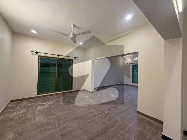 Prime Location 375 Square Yards House For Sale In Karachi