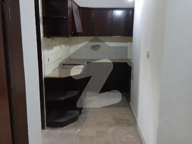 Prime location | 3 bed d/ flat for sale dha phase 2 extension