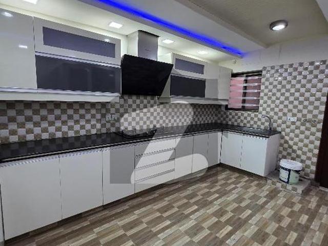 Prime location very neat and clean 6 Bedrooms House for rent near arena cinema phase 4 Bahria Town Islamabad. Bahria Town Phase 4