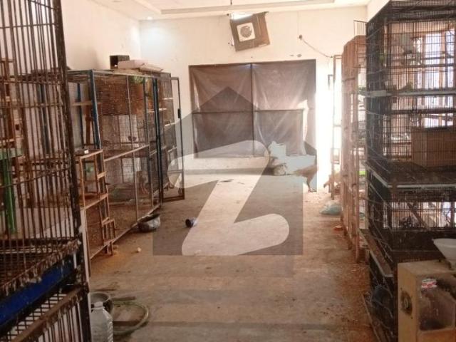 Prime Location VIP 16 Marla Owner Build House On 40 Feet Road For SALE Audit & Accounts Phase 1 Block E