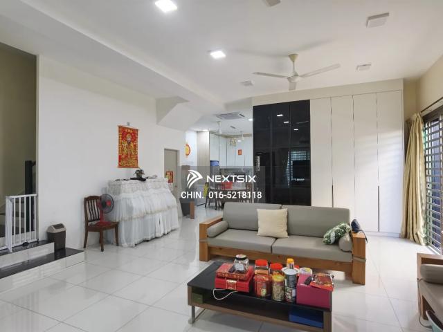 Prime Location, Well Maintained, Flood Free