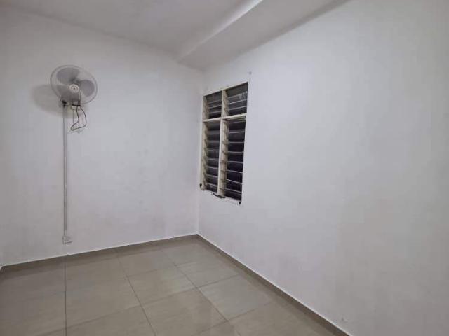 Prime Location Apartment For Rent At Bandar Sunway