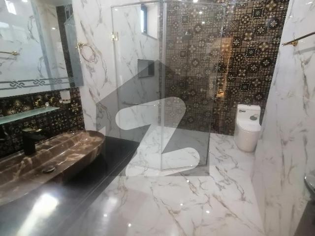 Prime Location Buch Executive Villas 9 Marla House Up For sale Buch Executive Villas