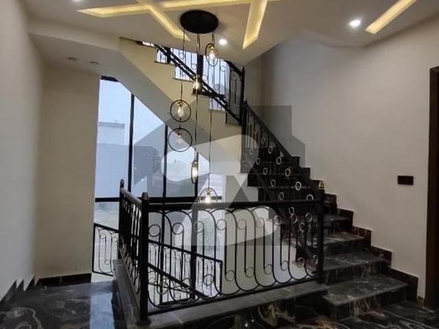 Prime Location Buch Executive Villas 5 Marla Corner Park Facing House Sized 5 Marla Available Buch Executive Villas