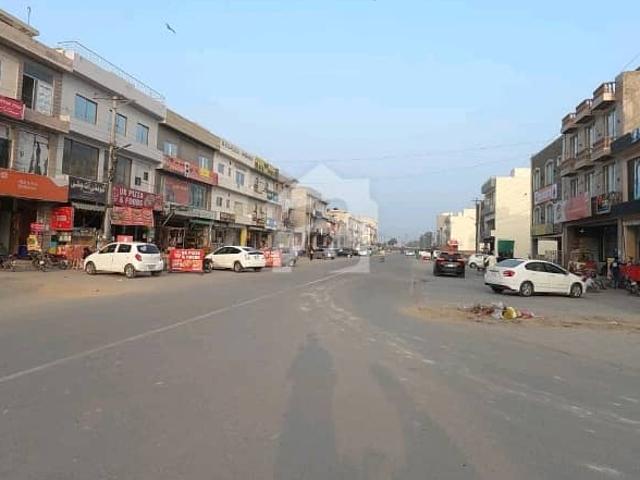 Prime Location Central Park Block D Commercial Plot Sized 2 Marla Is Available