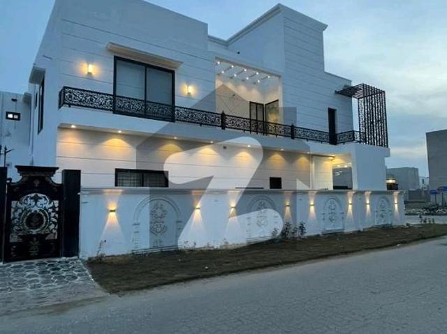 Prime Location Citi Housing Society House For sale Sized 11 Marla Citi Housing Society