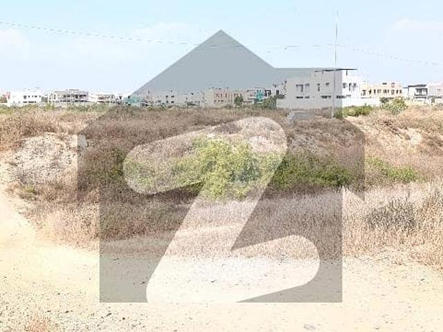 Prime location corner 2000 sq yards plot