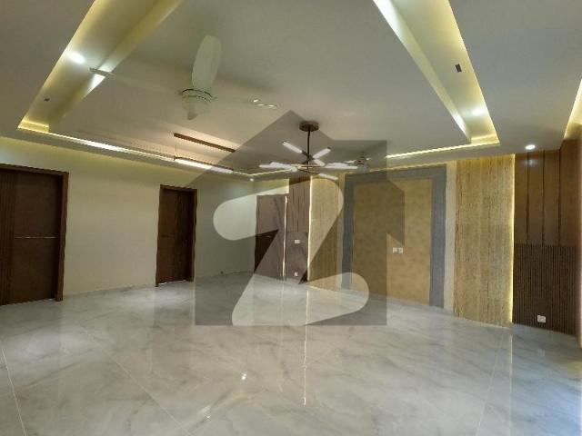 Prime Location D 12/4 1 Kanal House Triple Storey For Sale D 12/4