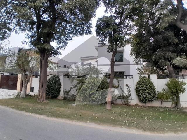 Prime Location EME Society Block B 32 Marla House Up For Rent EME Society Block B