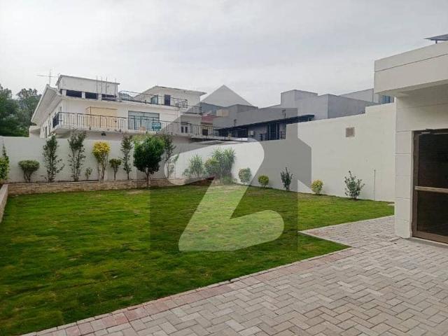 Prime Location F 7/3