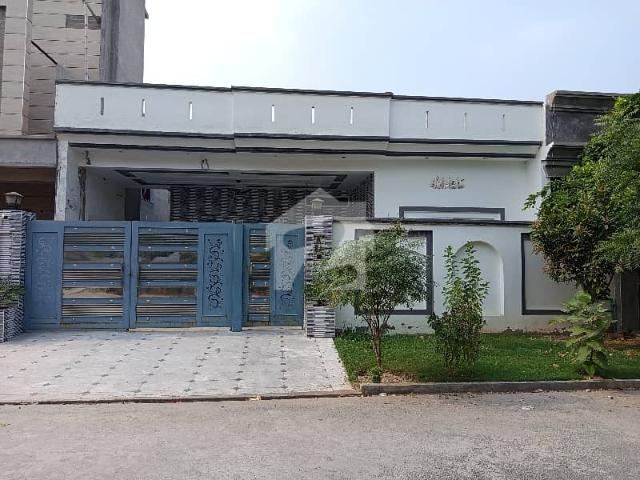 Prime Location FDA City Block A2 House Sized 10 Marla