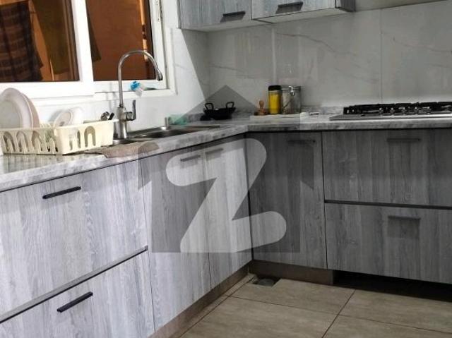 Prime Location Flat For Grabs In 1700 Square Feet Karachi DHA Phase 8