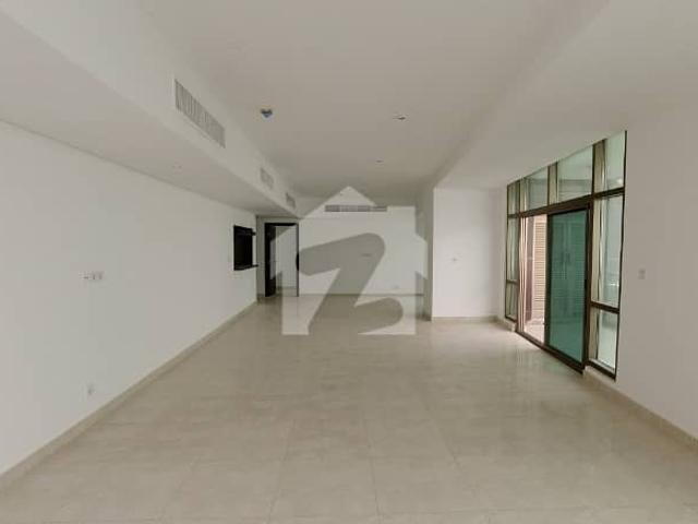 Prime Location Flat For Rent In Karachi