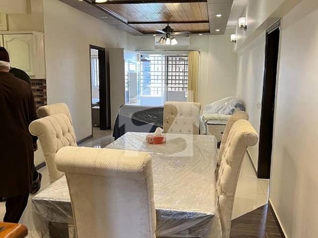 Prime Location Flat Sized 2000 Square Feet Is Available For Sale In Sawera Sky Tower, Shaheed e Millat Road