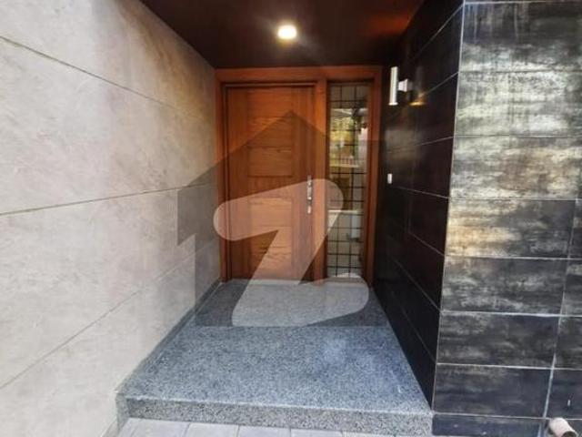 Prime Location Full house Furnished and Un furnished tilled floor ideal for Embassy F 6