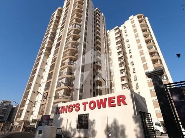 Prime Location Gulistan E Jauhar Block 15 Flat Sized 3200 Square Feet