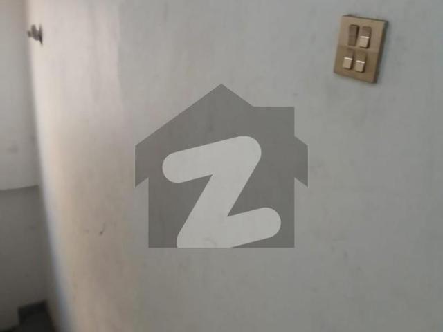 Prime Location House 10 Marla For rent In Wapda Town