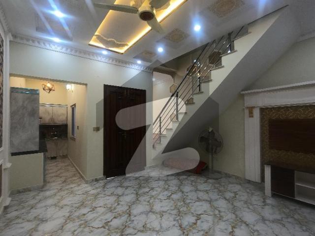 Prime Location House For Grabs In 4 Marla Samanabad