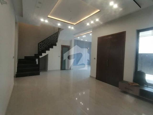 Prime Location House For sale In Wapda Town Phase 1 Block D