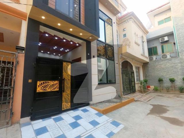 Prime Location House For sale In Beautiful Al Hafeez Gardens