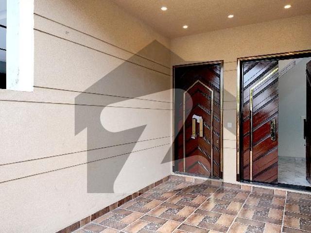 Prime Location House For Sale In Dream Gardens
