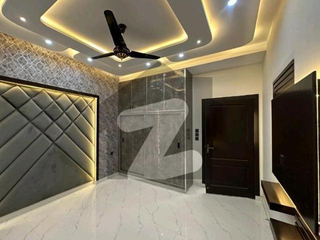 Prime Location House For sale In Rs. 25000 Garden Town