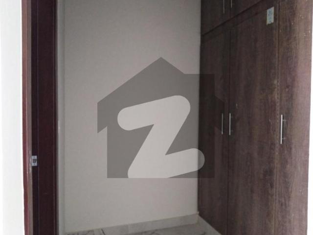 Prime Location House Of 500 Square Yards Available For sale In Falcon Complex New Malir