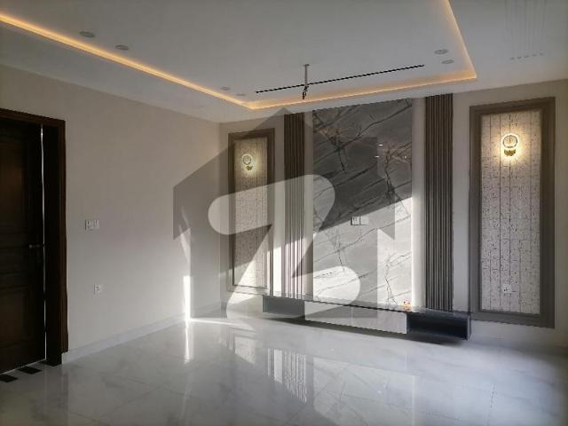 Prime Location House Of 7 Marla In Wapda Town Phase 1 Block D Is Available Wapda Town Phase 1 Block D