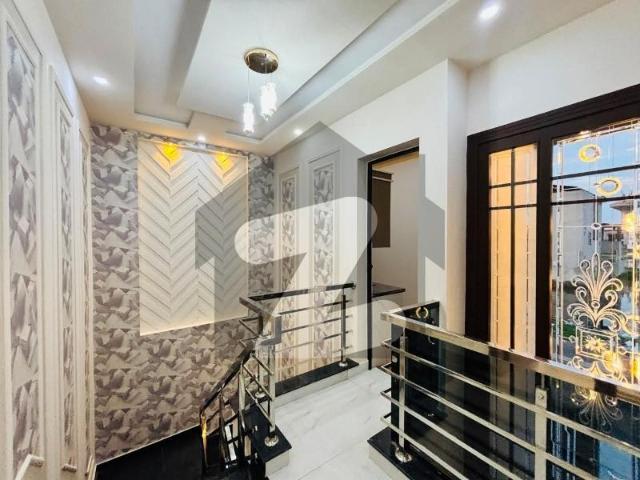 Prime Location House Of 10 Marla Available In Citi Housing Society