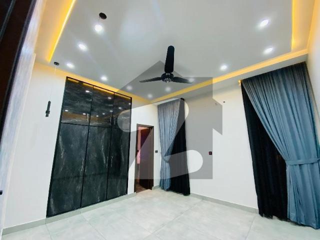 Prime Location House Of 10 Marla In Citi Housing Society For sale Citi Housing Society