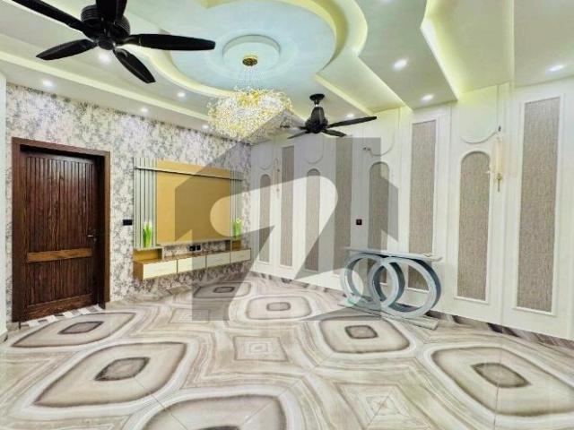 Prime Location House Of 10 Marla Is Available For sale Citi Housing Society