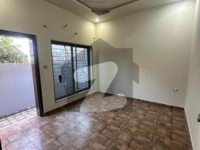 Prime Location House Of 10 Marla Is Available For Sale Wapda Town Block B4