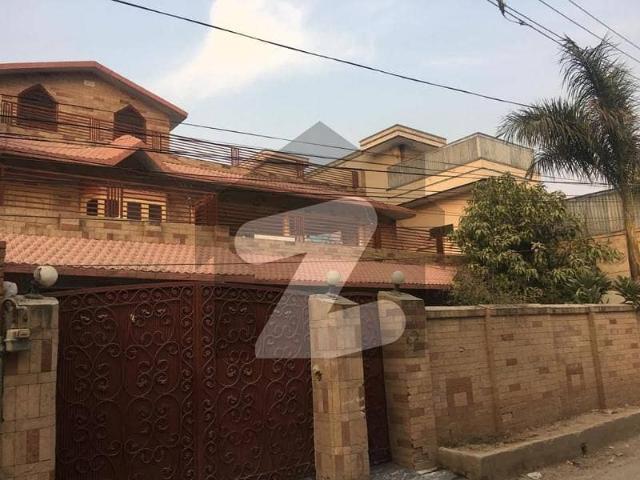 Prime Location House Of 15 Marla For Sale In Arbab Sabz Ali Khan Town