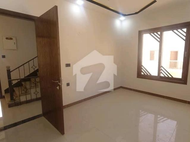 Prime Location House Of 160 Square Yards Is Available In Contemporary Neighborhood Of Naya Nazimabad