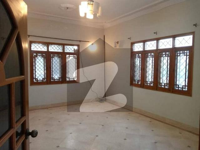 Prime Location House Of 200 Square Yards Is Available For sale In Federal B Area Block 12, Karachi