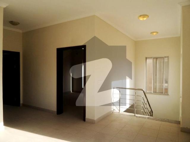 Prime Location House Of 200 Square Yards Is Available In Contemporary Neighborhood Of Bahria Town Karachi Bahria Town Precinct 10 A