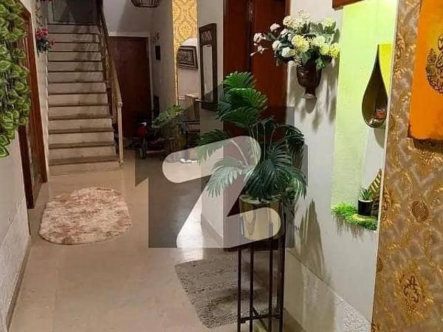 Prime Location House Of 300 Square Yards In DHA Phase 4 Is Available