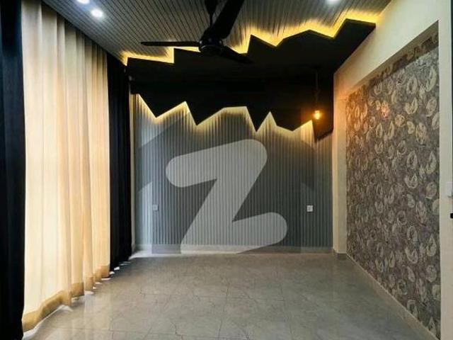 Prime Location House Sized 5 Marla Available In Park View City Executive Block