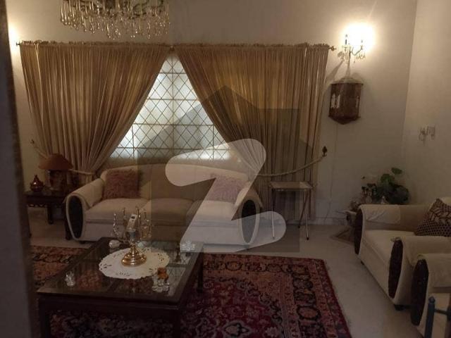 Prime Location House Sized 600 Square Yards Is Available For Sale In DHA Phase 7
