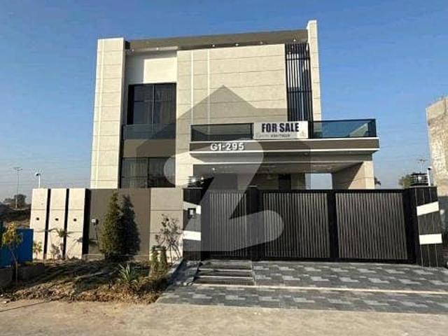 Prime Location House Sized 10 Marla Available In DHA Defence