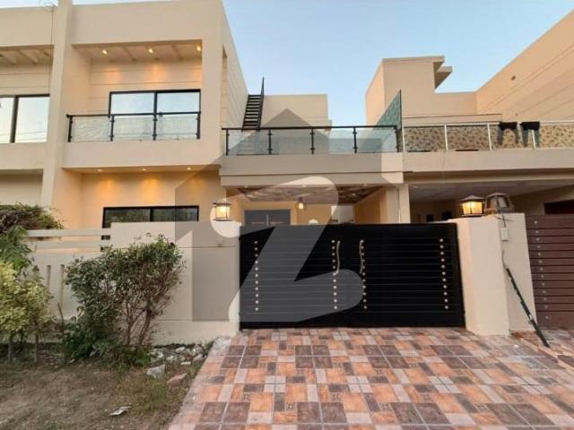 Prime Location House Spread Over 7 Marla In Buch Villas Phase 2 Manik Block Available Buch Villas Phase 2 Manik Block