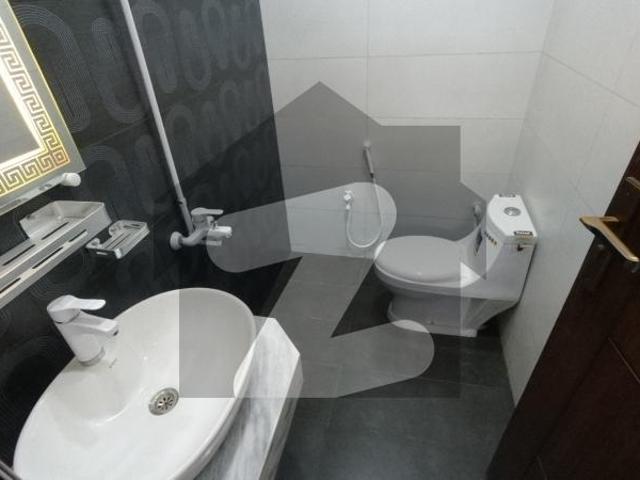 Prime Location Ideal House For Sale In Naya Nazimabad