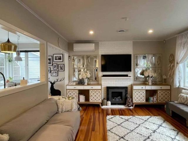 Prime Location in the heart of Henderson